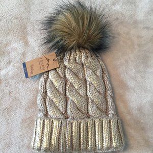 Pom Pom winter hat